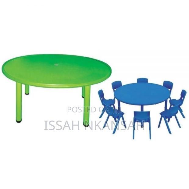 Children Round Plastic Table Only Chairs Not Included · Photo 1