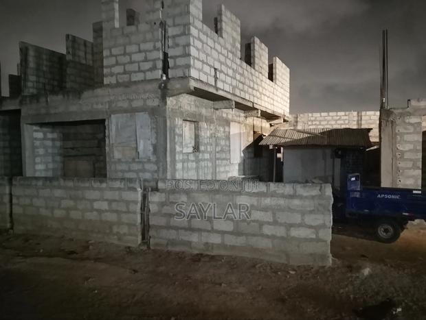Uncompleted Structure On Lentil Reach Level For Hot Sale Klagon · Photo 6