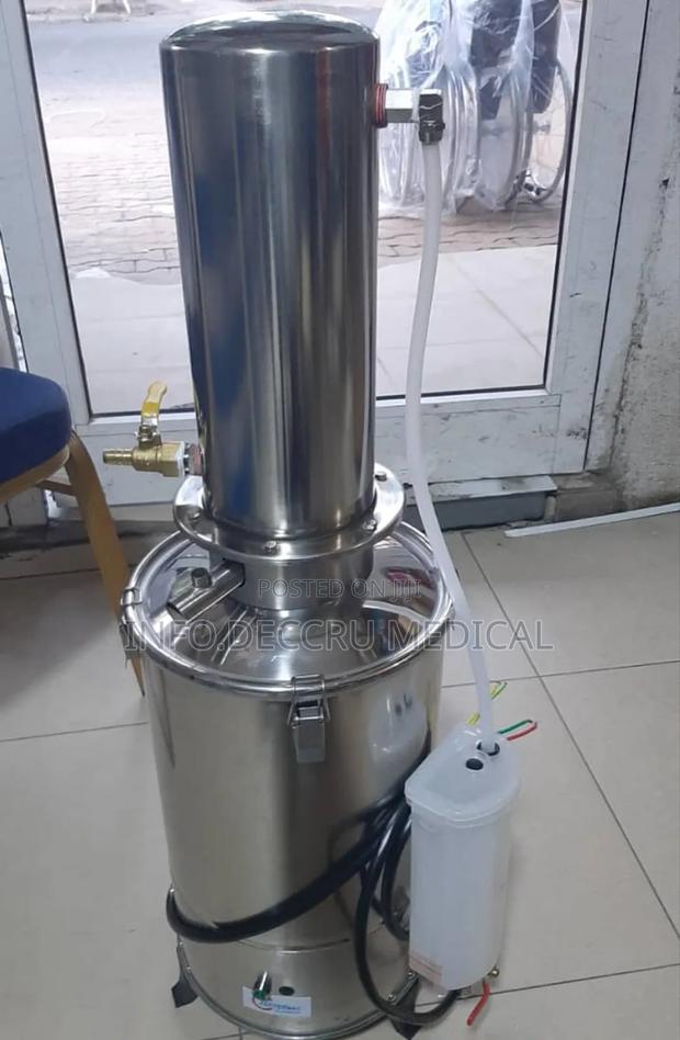 Water Distiler 10lrs · Photo 1