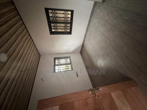 2bdrm Apartment in Mr Justice Estate, Old Barrier for rent · Photo 5