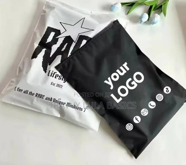 New Matte Ziplock Bags Large · Photo 4