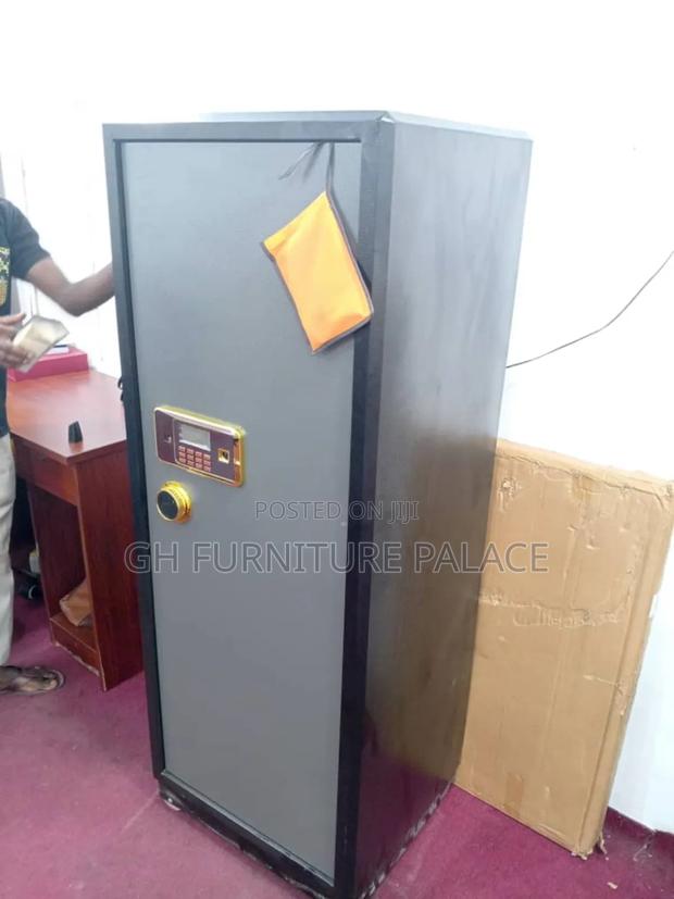 Money Safe for Office · Photo 1