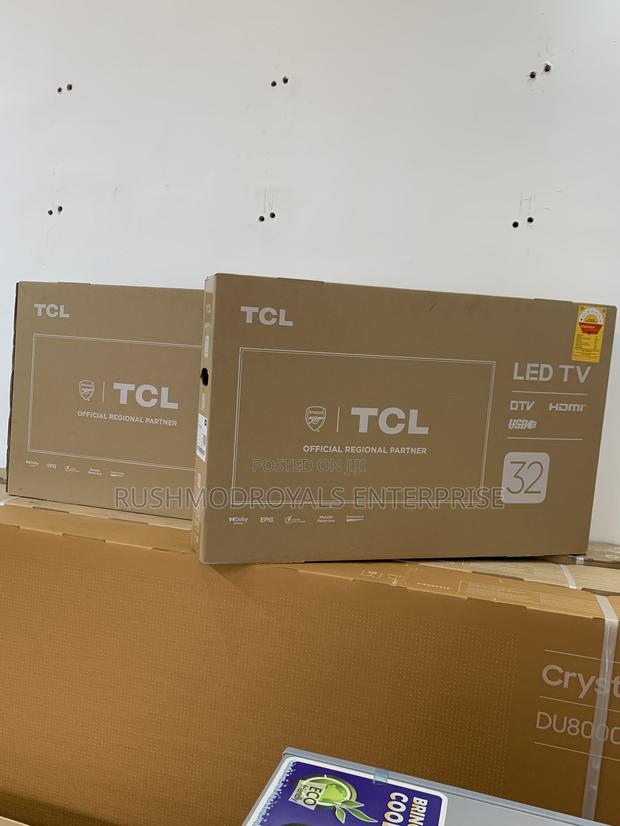 TCL 32" Led Tv: The Perfect Size for Any Room · Photo 1