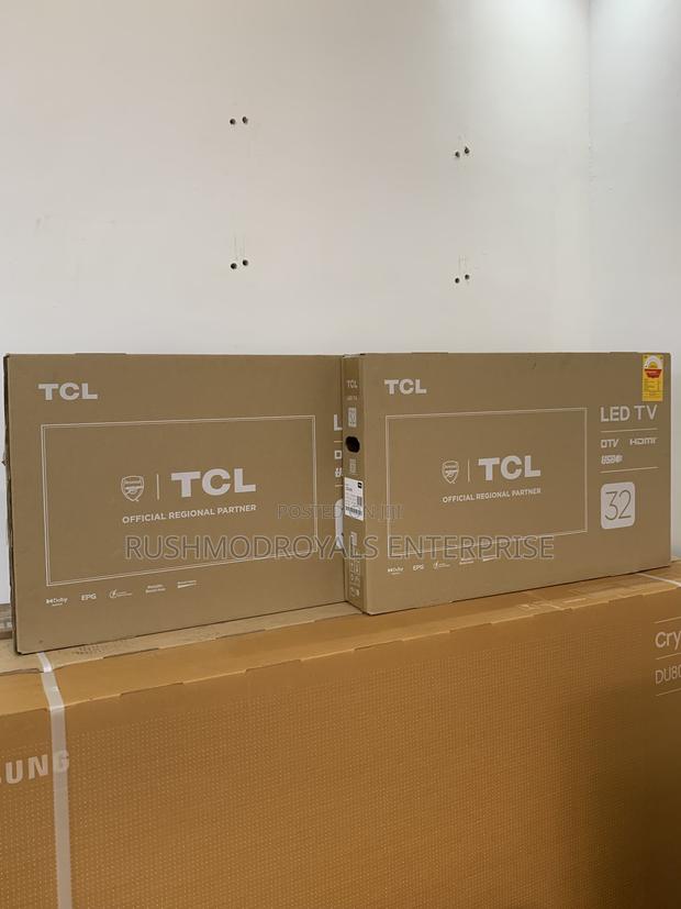 TCL 32" Led Tv: The Perfect Size for Any Room · Photo 2