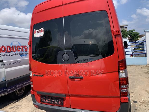 Mercedes-Benz Sprinter 2013 Red · Photo 3