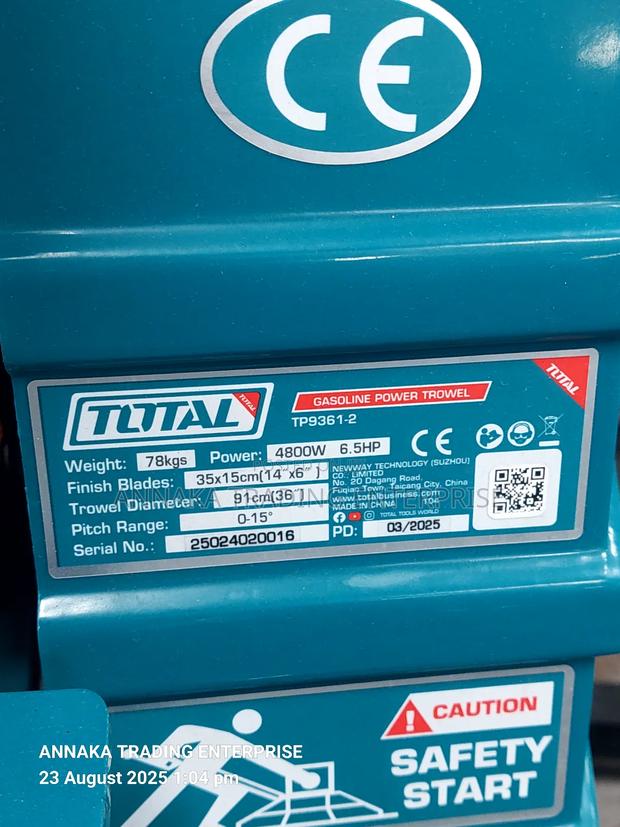 Petrol Power Trowel · Photo 4