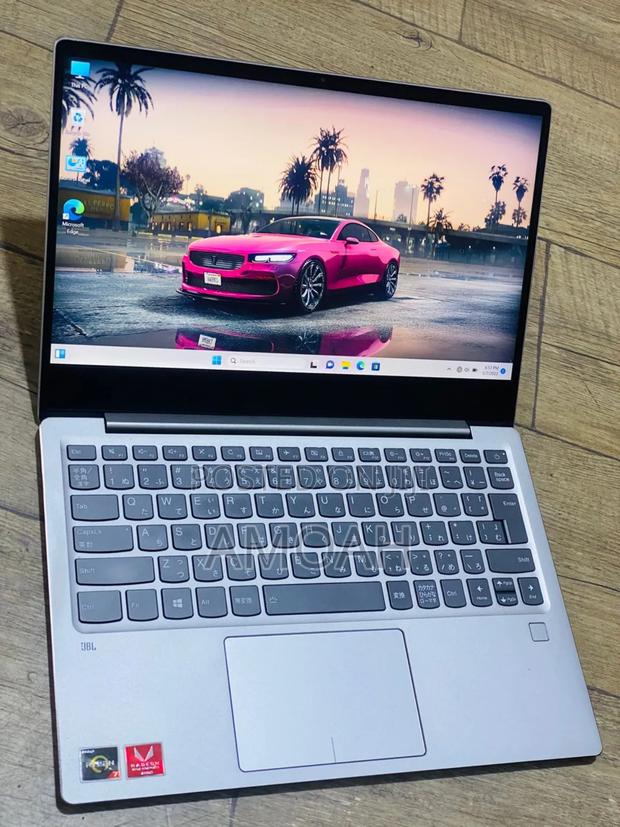 Laptop Lenovo IdeaPad 720S 8GB AMD Ryzen 7 SSD 512GB · Photo 3