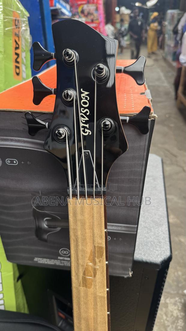 Gibson Active Bass Guitar · Photo 5