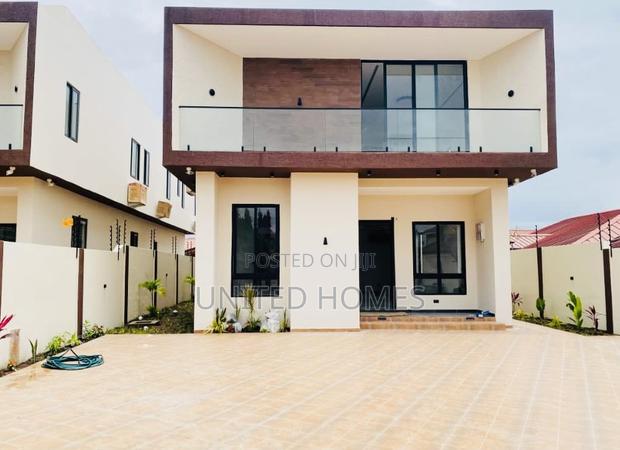 5bdrm House in Oyarifa for sale · Photo 2