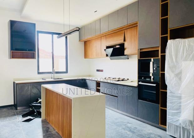 5bdrm House in Oyarifa for sale · Photo 5