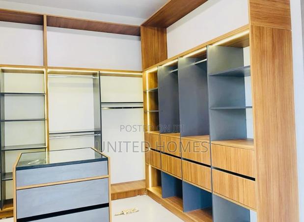 5bdrm House in Oyarifa for sale · Photo 7