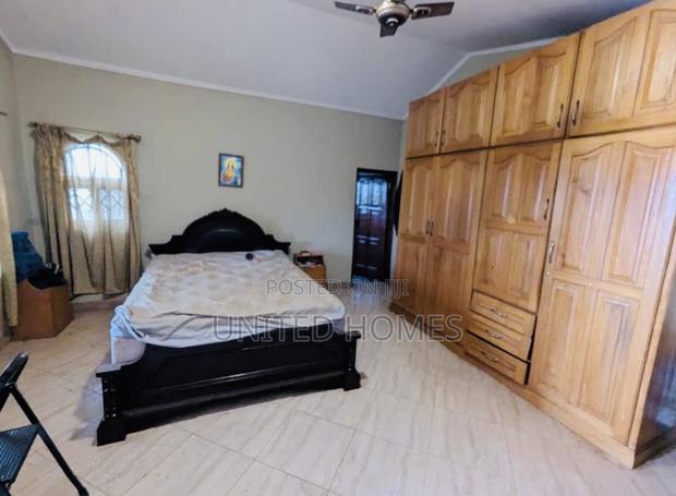 9bdrm House in Tantra Hills for sale · Photo 5