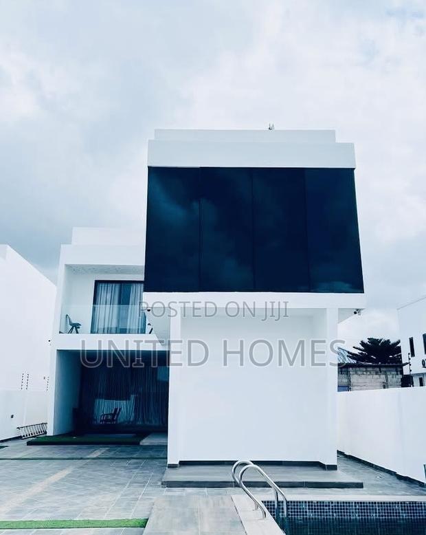 Furnished 5bdrm House in East Legon for sale · Photo 3