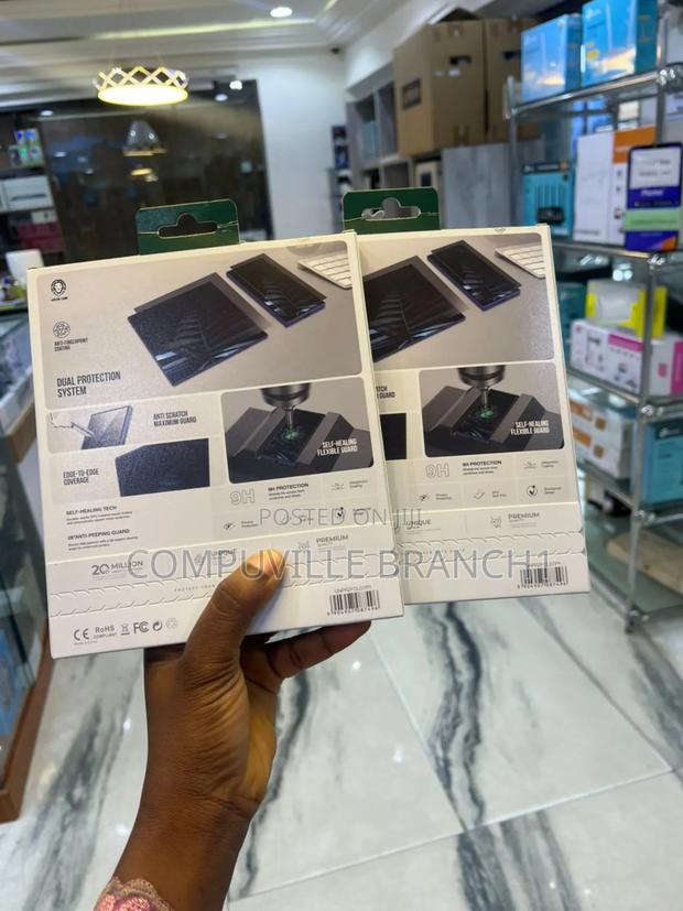 Green Lion Samsung Fold 7 Protector · Photo 2