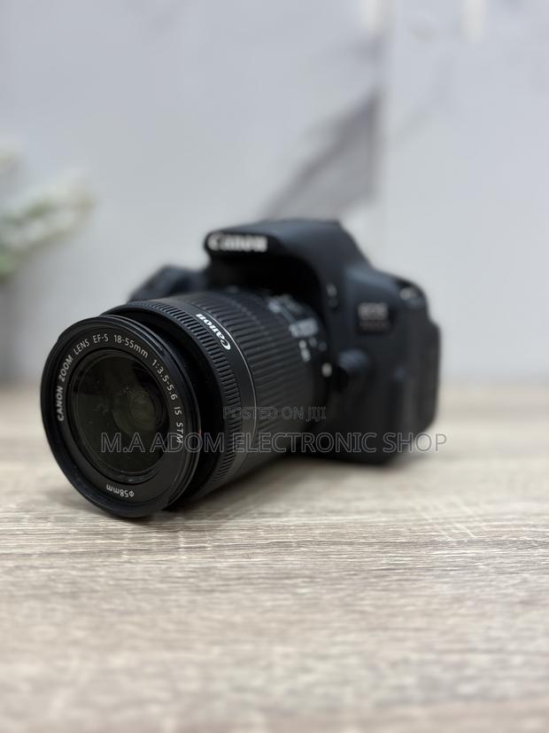 Canon 700d Camera With 18-55mm Lens · Photo 1