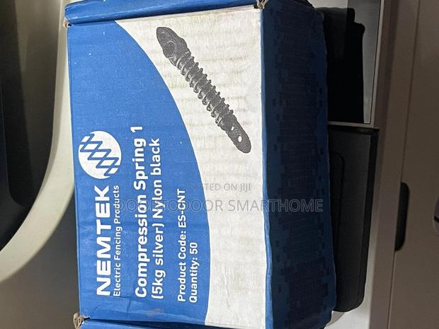 Compression Spring for Electric Fence · Photo 1