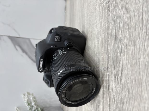 700d Camera With Lens 18-55mm Lens · Photo 1