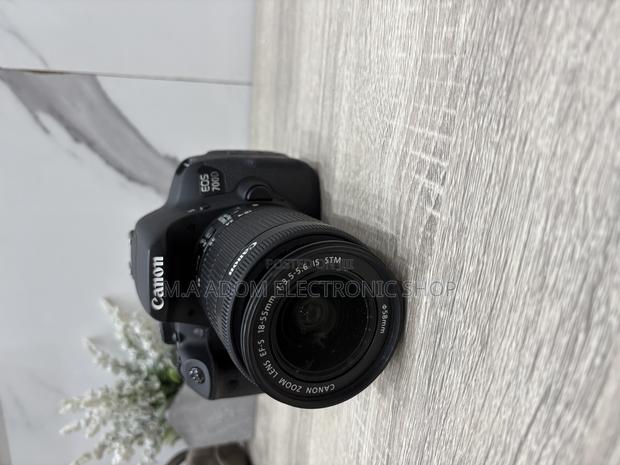 Canon Eos 700d Digital Camera · Photo 1