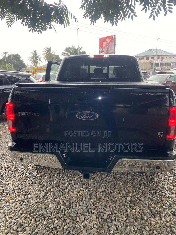 Ford F-150 2019 Black · Photo 6