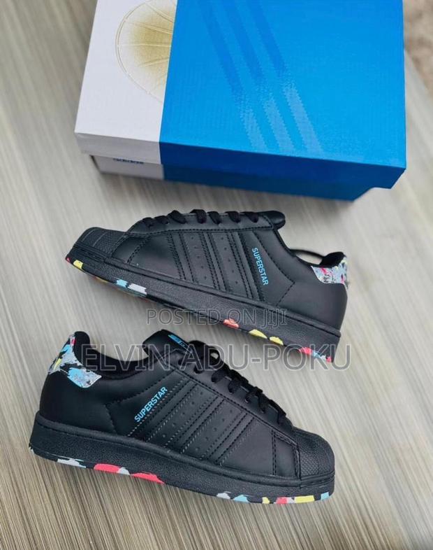 Adidas Superstar 82 Boot Pack Sneaker In Different Colors , Swipe >>> · Photo 3