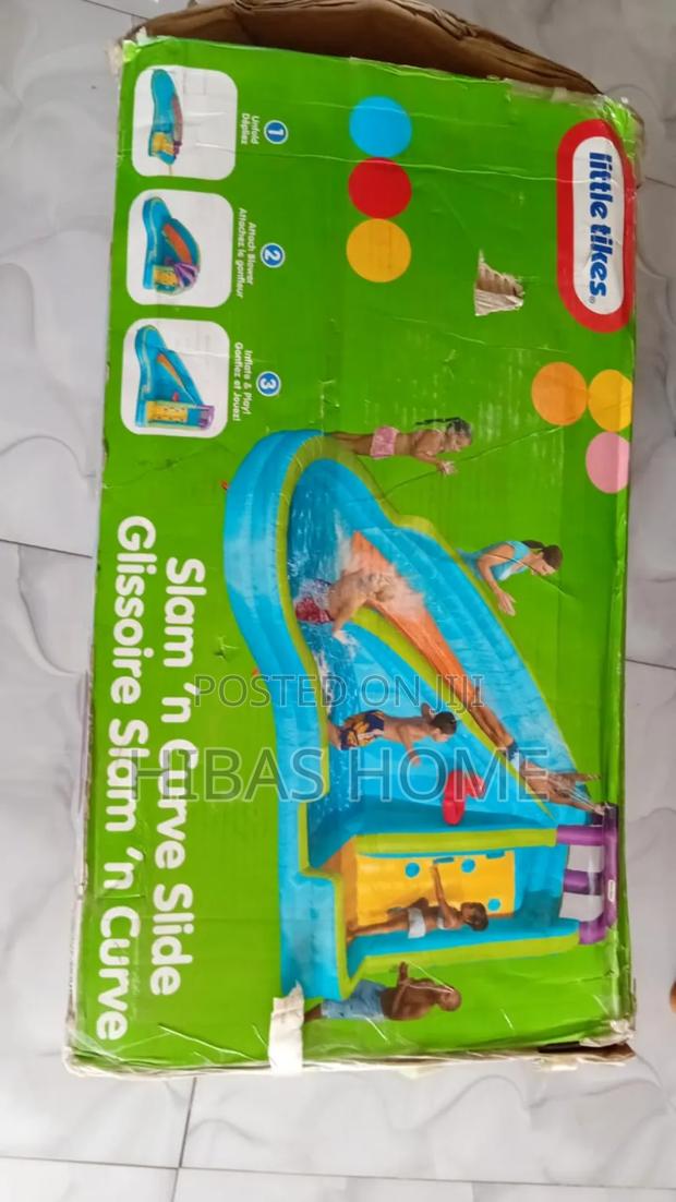 Little Tikes Slum N Curve Bouncy Castle 426.72 (L)274.32 (W) 214cm (H) · Photo 4
