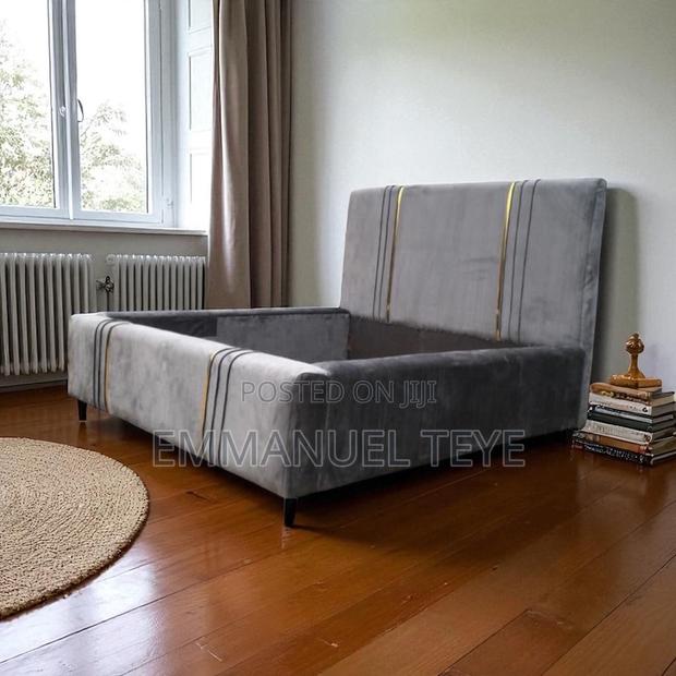 Queen Size Bed Fram for Sell · Photo 1