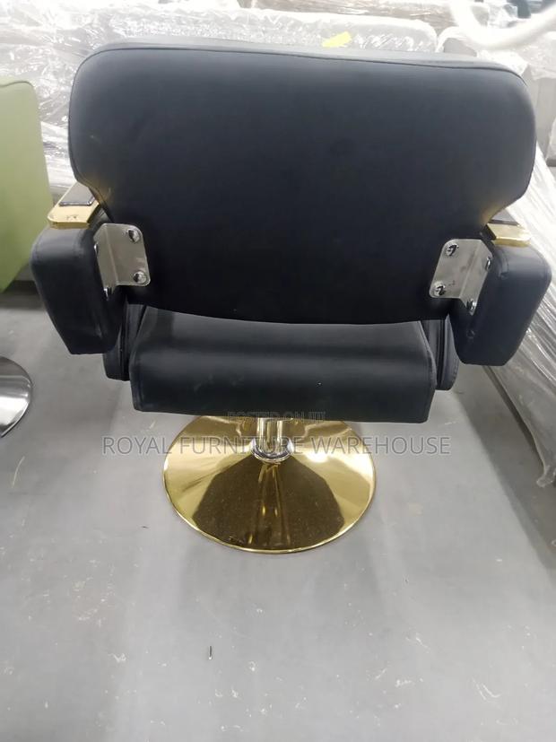 Quality Gold And Black Salon Chair · Photo 4