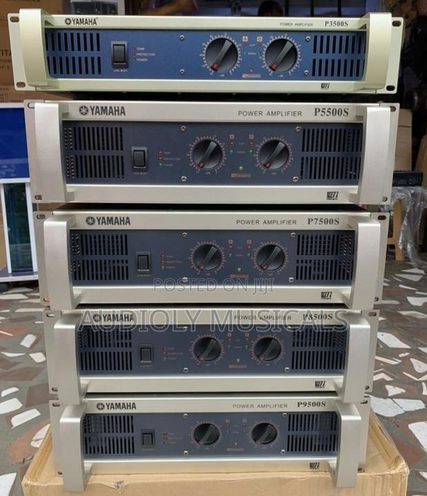 Yamaha Bass Amplifier P8500s · Photo 2