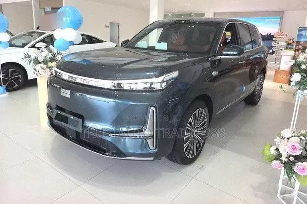 New Geely Galaxy Starshine 8 2025 Blue · Photo 1