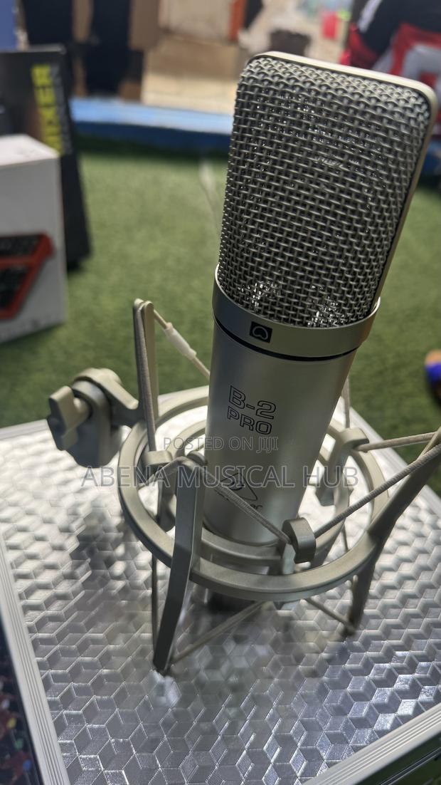 Behringer B-2 Pro Microphone · Photo 8