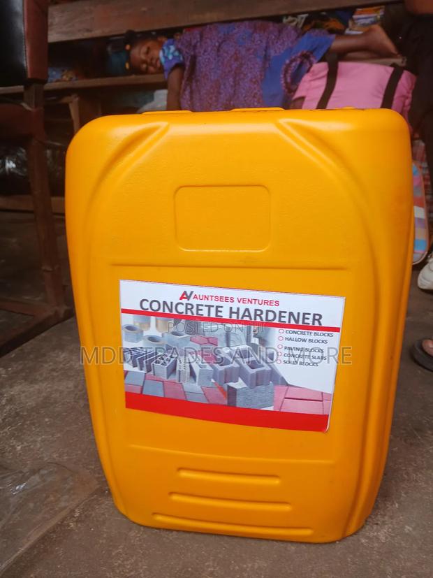 Concrete Hardeners for All Block Factories and Concrete Workers · Photo 1