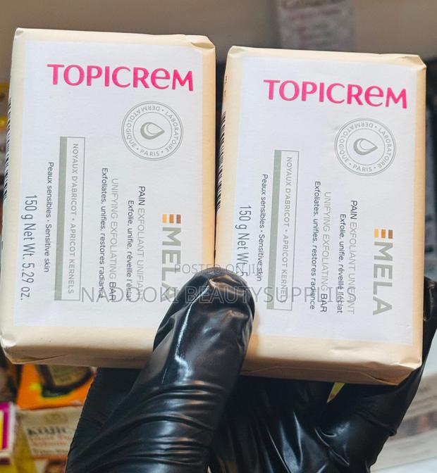 Topicrem Mela Unifying Exfoliating Bar · Photo 1