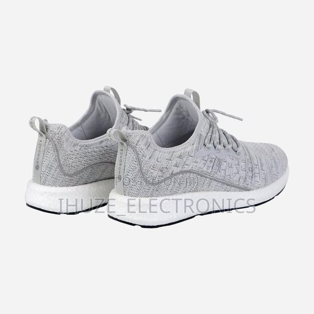 Nordace Urbanflex All-Weather Waterproof Sneakers (Size 43) · Photo 2
