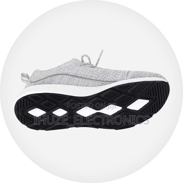 Nordace Urbanflex All-Weather Waterproof Sneakers (Size 43) · Photo 4