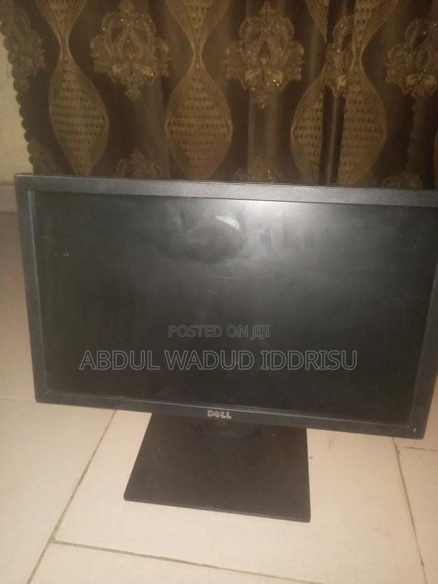 Desktop Computer Monitor · Photo 1