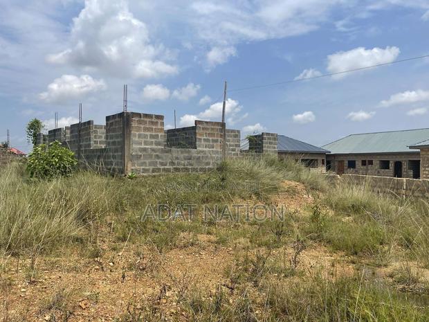 Uncompleted Structure on a 72 by 99 Plot of Land · Photo 2