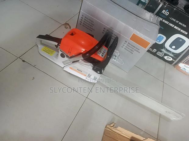 Portable Chainsaw Machine · Photo 1