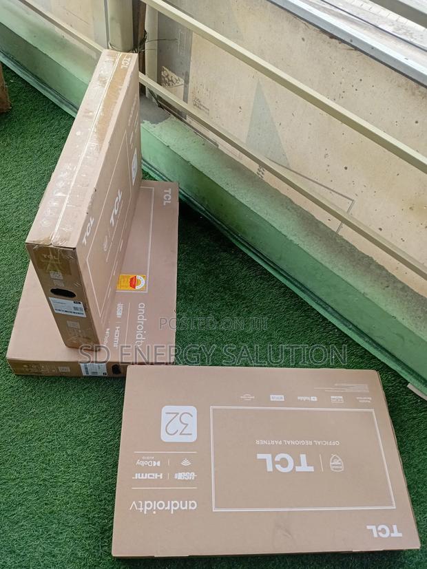 Amused TCL 32inches Smart Tv · Photo 2