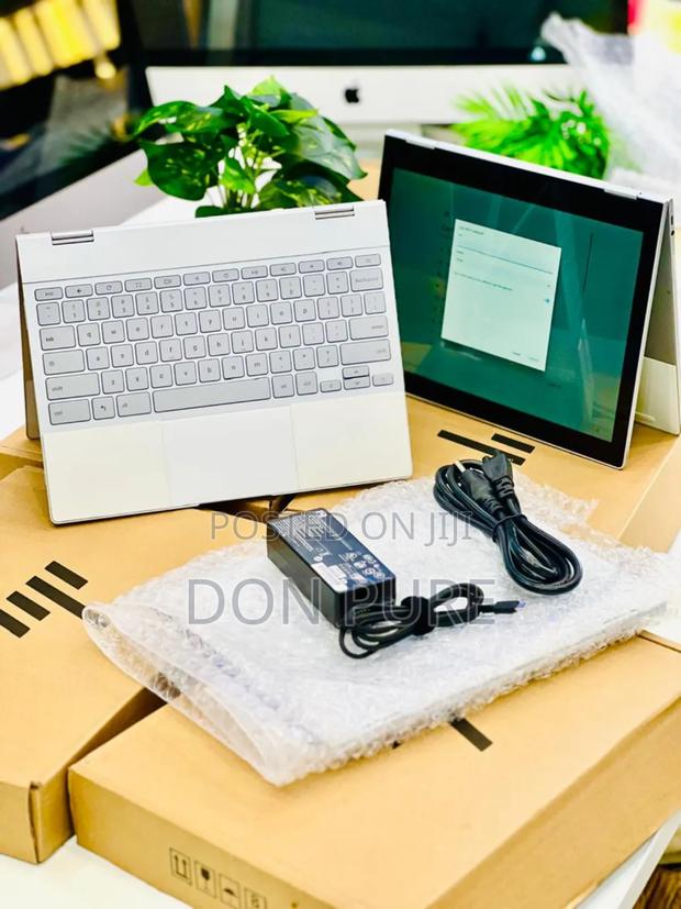New Laptop Google Pixelbook 8GB Intel Core I5 SSD 256GB · Photo 2