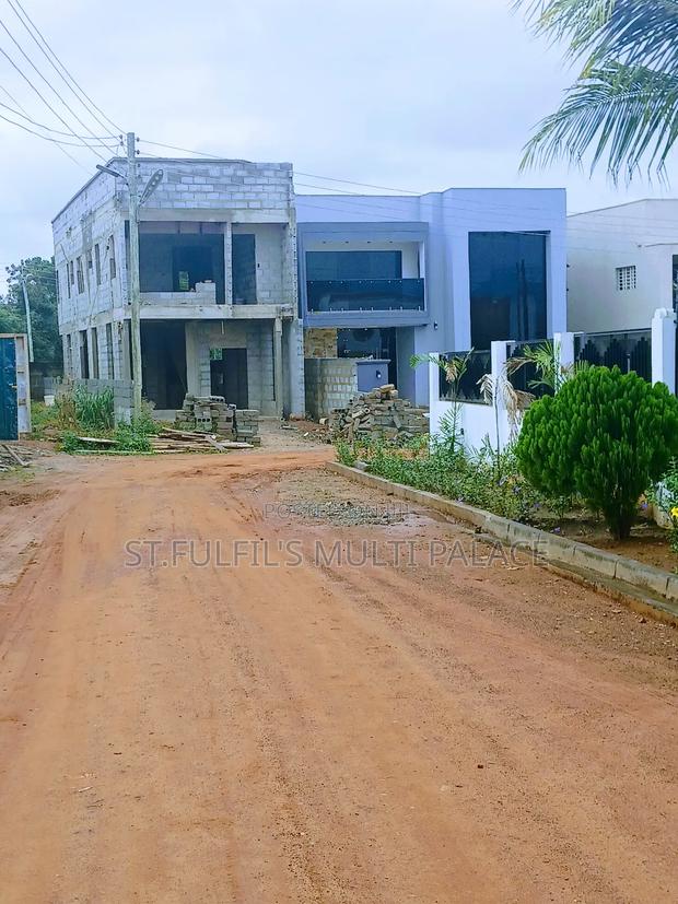 4bdrm House in Agbogba Old, North Legon for sale · Photo 1