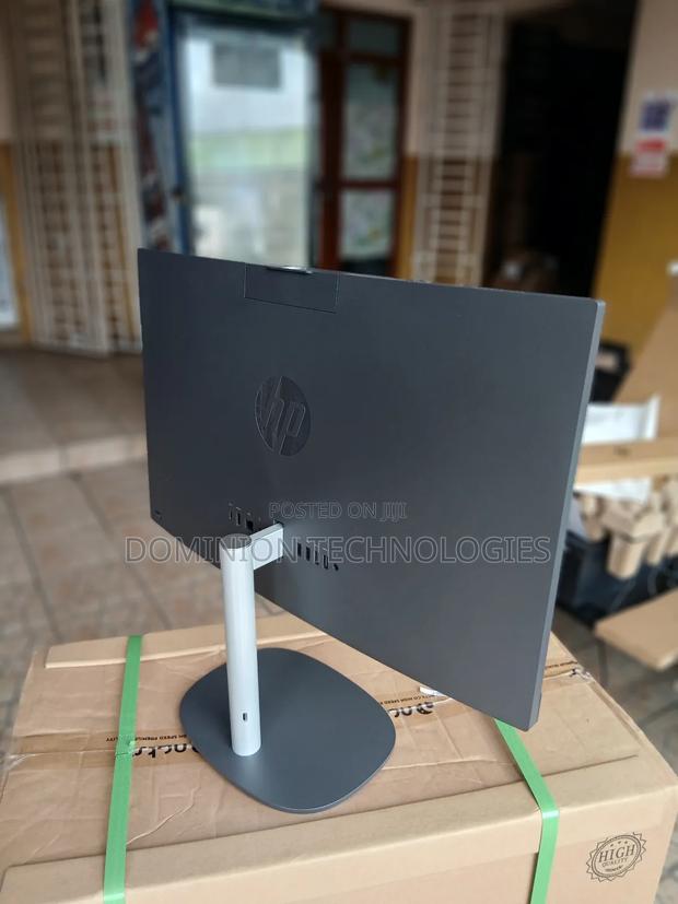 New HP ProOne 240 G10 All-in-One 8GB Intel Core i3 SSD 512GB · Photo 6