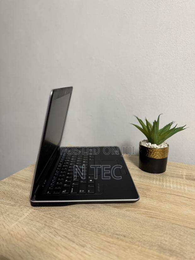 Laptop Dell Latitude E7450 8GB Intel Core I7 SSD 256GB · Photo 3