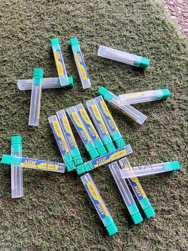 T210 Soldering Bit · Photo 2