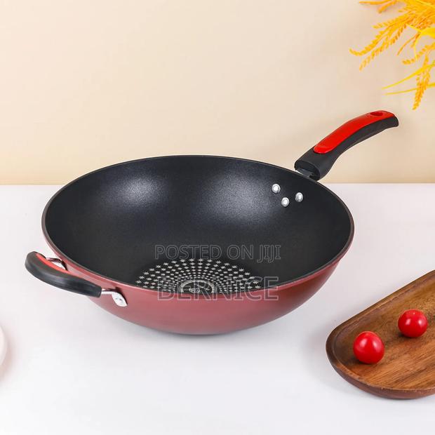 **Premium Non-Stick Frying Pan With Glass Lid** · Photo 3