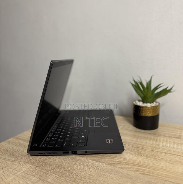 Laptop Lenovo Thinkpad T14s Gen 2 16GB AMD Ryzen 9 SSD 256GB · Photo 3