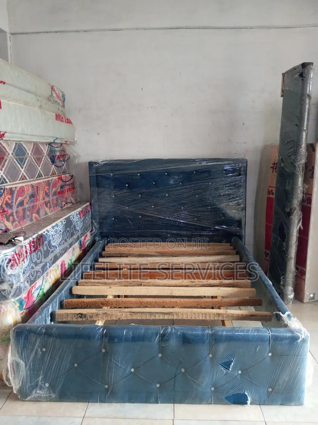 Well Designed Bed Frame - Double Size · Photo 1