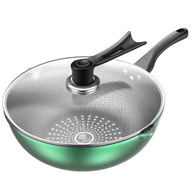 Premium Non-Stick Frying Pan With Glass Lid · Photo 1