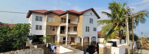 20 Bedroom Hotel for Sale at Kasoa West Hills · Photo 1