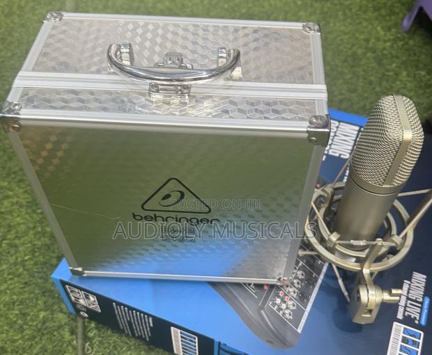 Behringer B-2 Pro Studio Condenser Microphone · Photo 3