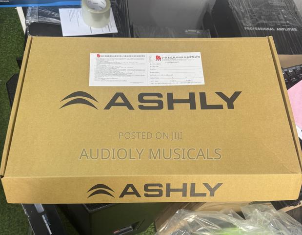 Ashly Drive Rack With Two Fans (Original) · Photo 4